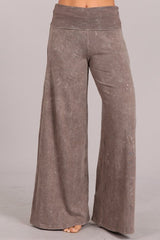 The Pia Wide Leg Pant - Desert Taupe